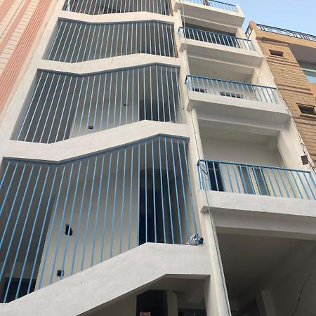 Nityanand Bed and Breakfast Allāhābād Junction Exteriör bild
